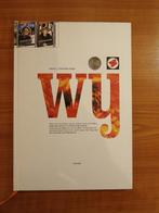 WIJ , de samenleving in ons Koninkrijk Koningin Beatrix 2005, Ophalen of Verzenden, 20e eeuw of later, Zo goed als nieuw