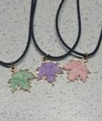Mooi Gekleurde esdoornbladen aan ketting "nieuw", Ophalen of Verzenden, Nieuw, Ketting