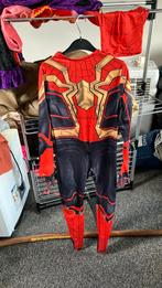 Spiderman pakje 140, Kinderen en Baby's, Carnavalskleding en Verkleedspullen, Ophalen of Verzenden, Zo goed als nieuw, Jongen