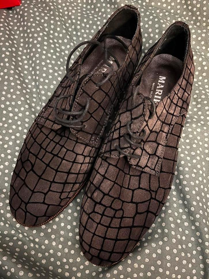 Maripé nette dames schoenen 38,5/39. Onpaar nieuw nu € 15,00, Kleding | Dames, Schoenen, Zo goed als nieuw, Sneakers of Gympen