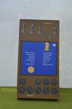Vintage schaakbord met schaakstukken en damschijven Jumbo, Hobby en Vrije tijd, Gezelschapsspellen | Bordspellen, Een of twee spelers