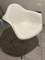 Witte Kuipstoel met Metalen Onderstel, Huis en Inrichting, Stoelen, Ophalen, Kunststof, Gebruikt, Wit