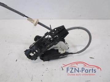 Deurslot Mechaniek 4Deurs rechts-voor Volkswagen Golf (22739 beschikbaar voor biedingen