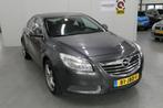 OPEL Insignia 1.8 140pk 4-DRS Business (trekhaak), Auto's, Opel, 13 km/l, Euro 5, Stof, Zwart