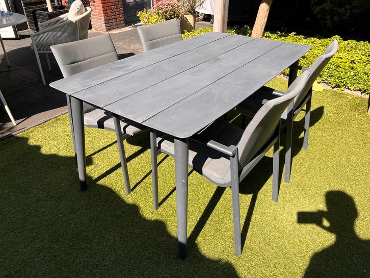 Tuinset - Tafel 160x90 (Manifesto) & 4 Stoelen (Hello Suns), Tuin en Terras, Tuinsets en Loungesets, Gebruikt, Tuinset, Aluminium