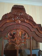 Wortelnoten kast uniek, Antiek en Kunst, Ophalen