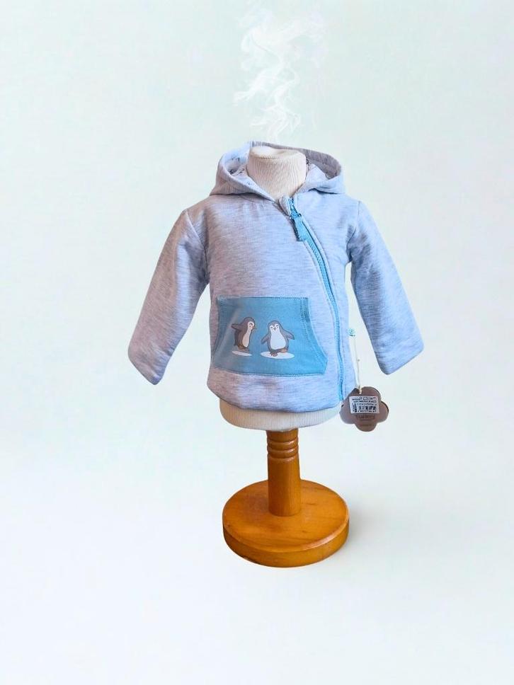 Biorganic jasje pinguins maat 68 NIEUW, Kinderen en Baby's, Babykleding | Maat 68, Nieuw, Jongetje, Jasje, Ophalen of Verzenden