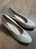 Gabor pumps, perfect als trouwschoenen, maat 42,5, Kleding | Dames, Trouwkleding en Trouwaccessoires, Ophalen of Verzenden, Zo goed als nieuw