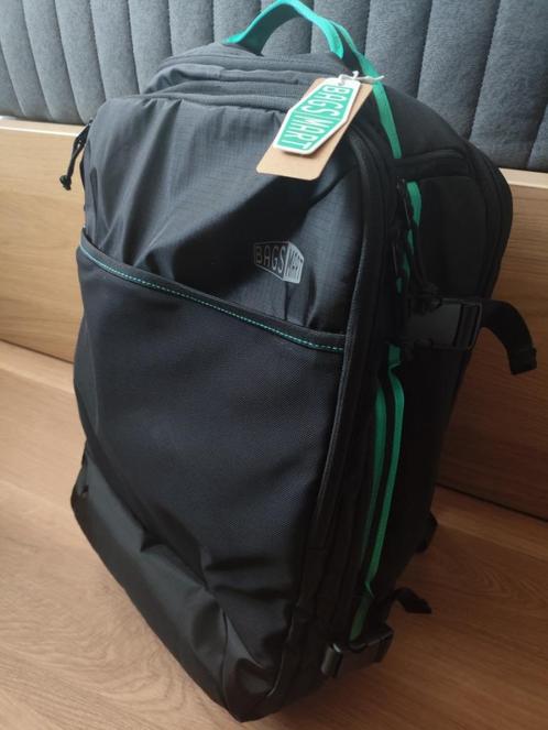 BagSmart Blast Pro 40L Travel Backpack, Sieraden, Tassen en Uiterlijk, Tassen | Reistassen en Weekendtassen, Zo goed als nieuw