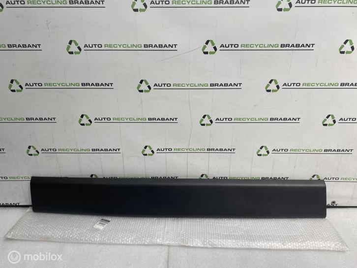 Sierlijst Zijwand Renault Master Opel Movano 828210160R, Auto-onderdelen, Carrosserie en Plaatwerk, Renault, Gebruikt, Ophalen of Verzenden