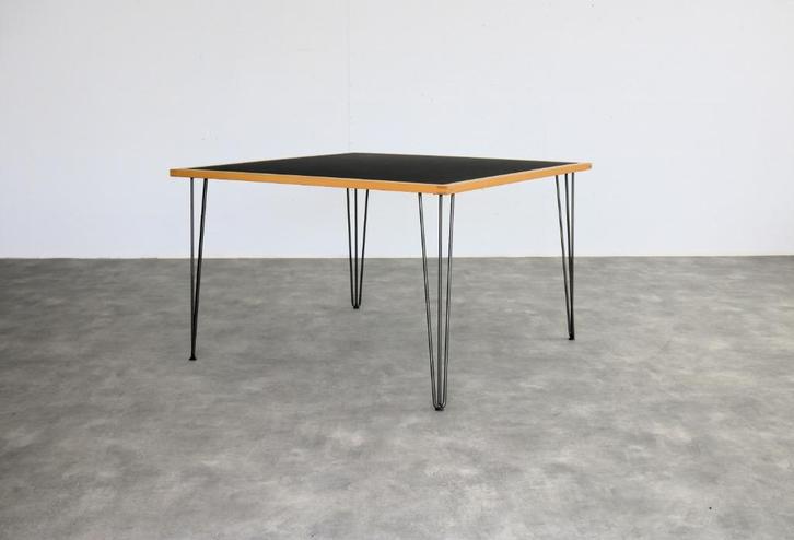 vintage desk | table | 70s | Farstrup, Huis en Inrichting, Tafels | Eettafels, 50 tot 100 cm, 100 tot 150 cm, Rechthoekig, Overige houtsoorten