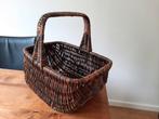Leuke rieten mand rotan met hengsel lectuurmand donkerbruin, Ophalen of Verzenden, Zo goed als nieuw, Ovaal, Riet