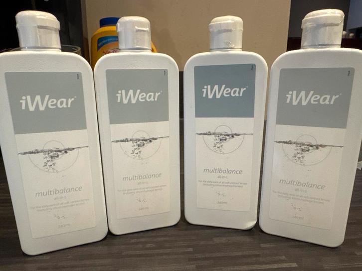 Lenzenvloeistof iWear - Houdbaar tot juli 2026, Sieraden, Tassen en Uiterlijk, Uiterlijk | Cosmetica en Make-up, Nieuw, Toebehoren