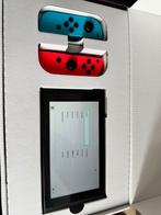 Nintendo switch V1 unpatched, Spelcomputers en Games, Spelcomputers | Nintendo Switch, Ophalen, Zo goed als nieuw, Met 2 controllers