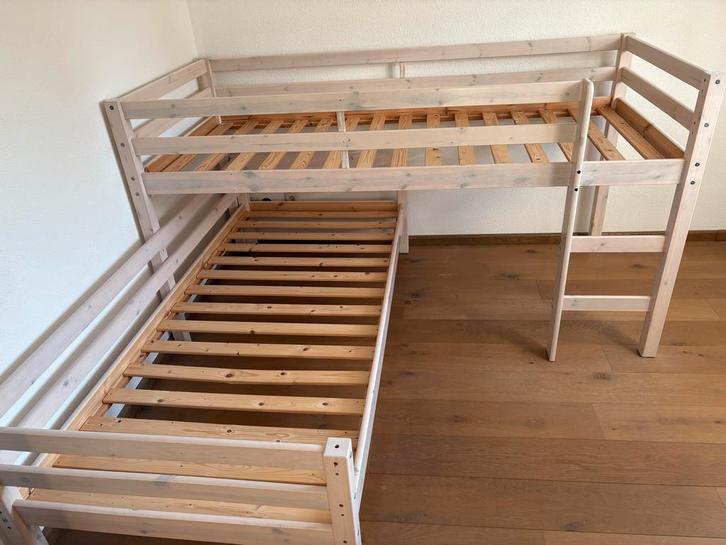 Halfhoogslaper met laag bed, Huis en Inrichting, Slaapkamer | Bedden, Gebruikt, Tweepersoons, 90 cm, 200 cm, Hout, Beige, Ophalen