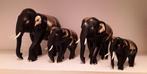 GAVE SET OLIFANTEN ZWARTGELAKT MET GOUDOPDRUK, Ophalen of Verzenden