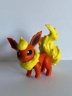 Tomy Pokemon figuur Flareon, Verzamelen, Poppetjes en Figuurtjes, Ophalen of Verzenden, Zo goed als nieuw