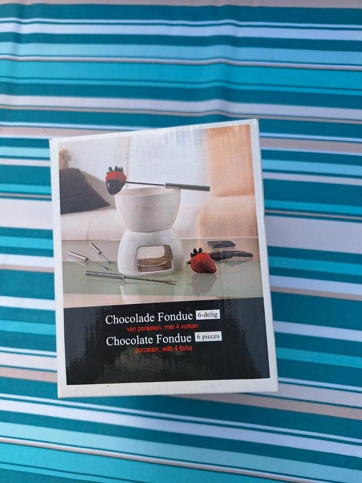 Chocolade Fondue Set - 6-delig Porselein met 4 Vorken, Witgoed en Apparatuur, Fonduesets, Nieuw, Fondueset, Waxinelicht, Ophalen of Verzenden