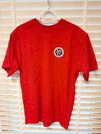Nieuw porsche club GB t-shirt 

Maat : M / staat S op labe, Ophalen of Verzenden, Zo goed als nieuw, Maat 48/50 (M), Rood