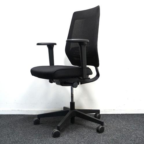 Interstuhl Bureaustoel JOYCEis3 model JC2N1 NPR1813 | Zwart, Huis en Inrichting, Bureaustoelen, Gebruikt, Bureaustoel, Zwart, Ergonomisch