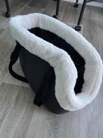 Honden draagtas wasbaar met bont voering, Ophalen of Verzenden, Zo goed als nieuw