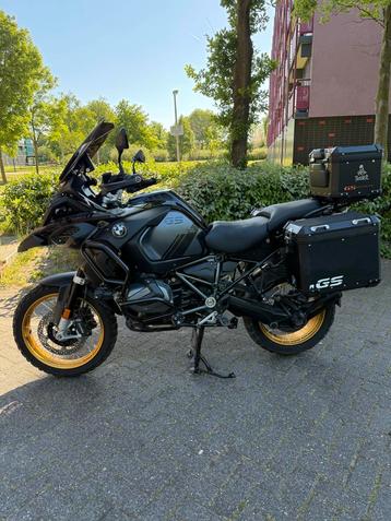 BMW R1250GS ADVENTURE triple black 2022 zwart GSA beschikbaar voor biedingen