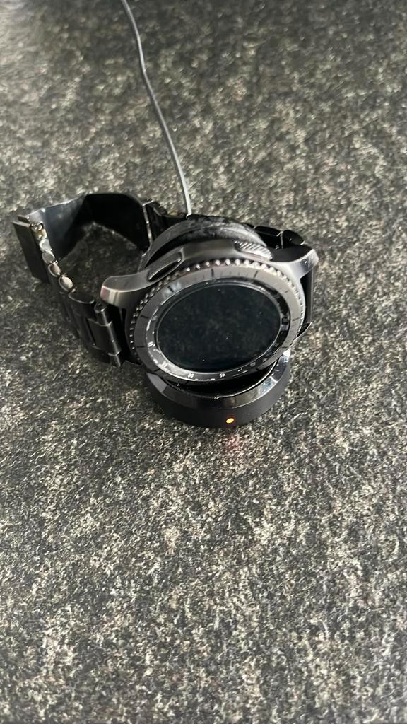 Samsung Gear S3 Frontier Smartwatch, Sieraden, Tassen en Uiterlijk, Smartwatches, Gebruikt, Android, Zwart, Afstand, Waterdicht