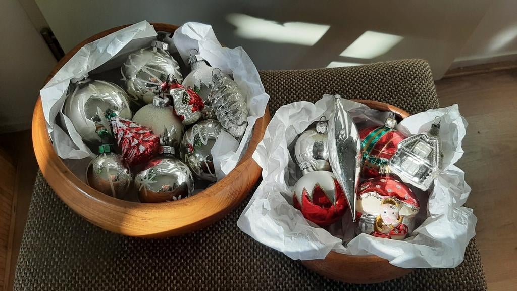 Set vintage kerstballen en piek, Diversen, Kerst, Ophalen