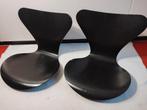 ARNE JACOBSEN VLINDERSTOELEN 1998 FRITZ HANSEN, Huis en Inrichting, Stoelen, Ophalen of Verzenden, Zwart