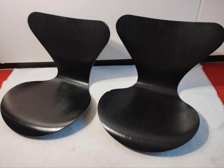 ARNE JACOBSEN VLINDERSTOELEN 1998 FRITZ HANSEN, Huis en Inrichting, Stoelen, Zwart, Ophalen