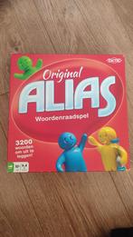 Alias, Ophalen of Verzenden, Zo goed als nieuw, Taal en Lezen