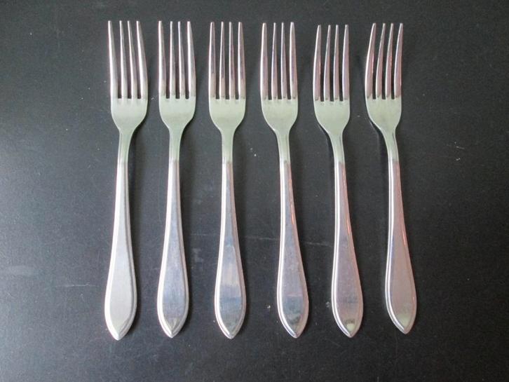 6 Dessert Vorkjes Puntfilet INOXA Vlekvrij 14,5 cm, Antiek en Kunst, Antiek | Bestek, Ophalen of Verzenden