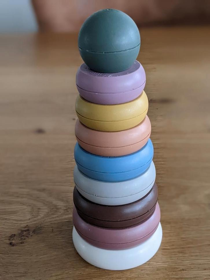 Mushie stapelringen, Kinderen en Baby's, Speelgoed | Babyspeelgoed, Gebruikt, Overige typen, Ophalen of Verzenden
