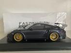 Porsche 911 (991/2) GT2 RS Weissach Package 2018 1:18 (nieuw, Hobby en Vrije tijd, Modelauto's | 1:18, Verzenden, Nieuw, Auto