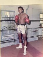 Muhammad Ali gesigneerde foto met Certificaat, Ophalen of Verzenden, Bokszak