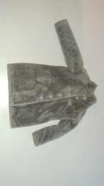 Mooie groene fluffy jas - Zo goed als nieuw! maat 36/38, Ophalen of Verzenden, Zo goed als nieuw, Maat 36 (S), Groen