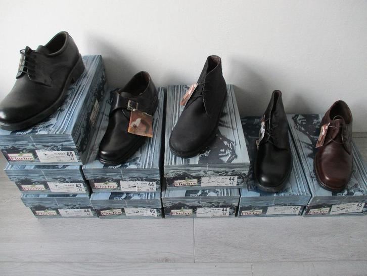 Voor de handel: partij leer/suede herenschoenen - nw in doos, Kleding | Heren, Schoenen, Nieuw, Overige kleuren, Ophalen of Verzenden