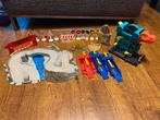 Hot wheels race baan spullen, Kinderen en Baby's, Speelgoed | Racebanen, Ophalen of Verzenden, Zo goed als nieuw, Handmatig, Hot Wheels