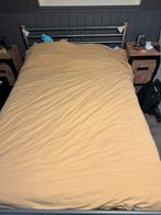 Stoer ijzeren twijfelaar inclusief lattenbodem en matras, Huis en Inrichting, Slaapkamer | Bedden, Gebruikt, 210 cm, Stijlvol