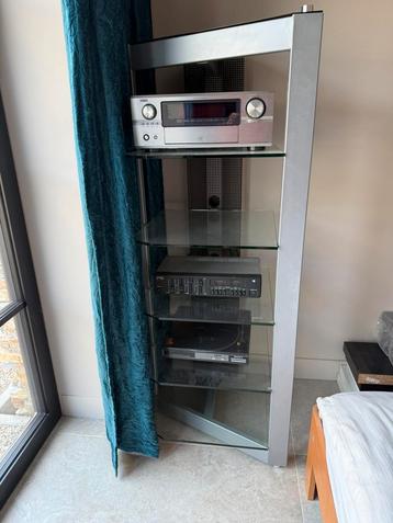 Design audio meubel professional beschikbaar voor biedingen