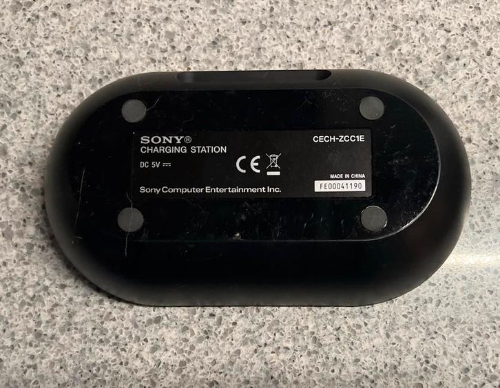 PlayStation Move Oplaadstation (CECH-ZCC1E), Spelcomputers en Games, Spelcomputers | Sony PlayStation Consoles | Accessoires, Gebruikt
