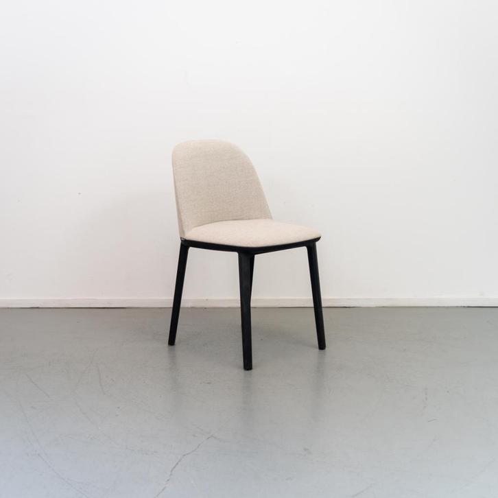 1x Vitra Softshell Slide Chair Beige Stof - Zwart, Huis en Inrichting, Stoelen, Zo goed als nieuw, Metaal, Stof, Overige kleuren