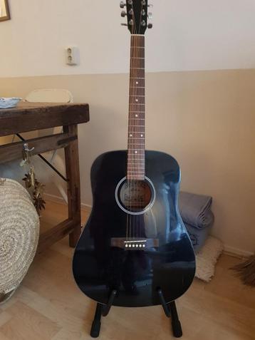Motion Akoestische  Gitaar Zwart Type TD-101BK beschikbaar voor biedingen