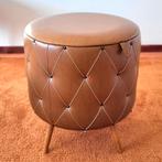 Bruine vintage poef / naaidoos op 4 slanke pootjes, jaren 50, Vintage, retro, Minder dan 50 cm, Gebruikt, Rond