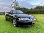 Saab 9-3 2.0 T Cabrio 2001 Zwart Youngtimer, Auto's, Voorwielaandrijving, 74 €/maand, 4 cilinders, Cabriolet