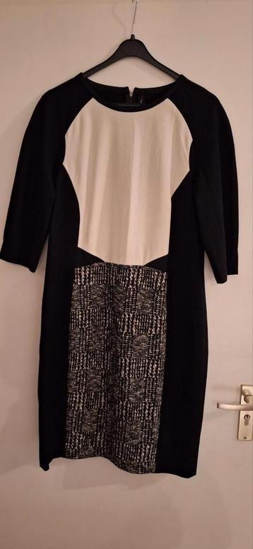 Marccain jurk lamswol size 6 zo goed als nieuw beschikbaar voor biedingen