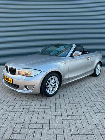 BMW 1-Serie Cabrio 118i High Executive 2012, 165.341 km  beschikbaar voor biedingen
