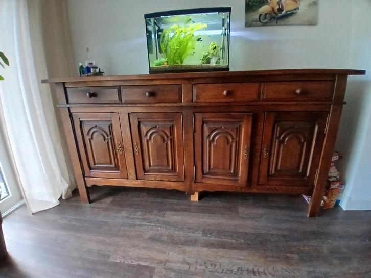 grote dressoirkast met veel opbergruimte, Huis en Inrichting, Kasten | Dressoirs, Gebruikt, 100 tot 150 cm, 25 tot 50 cm, Ophalen