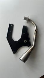 Akrapovic ophanging en voorbocht 125cc, Ophalen of Verzenden, Nieuw, Uitlaat, Vespa