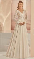 Nieuwe trouwjurk kanten mouwen blush gladde rok, Ophalen of Verzenden, Nieuw, Wit, Trouwjurk